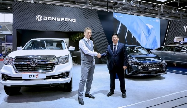 Dongfeng: кроссовер Aeolus Haohan и новый дистрибьютор в России Dongfeng: кроссовер Aeolus Haohan и новый дистрибьютор в России