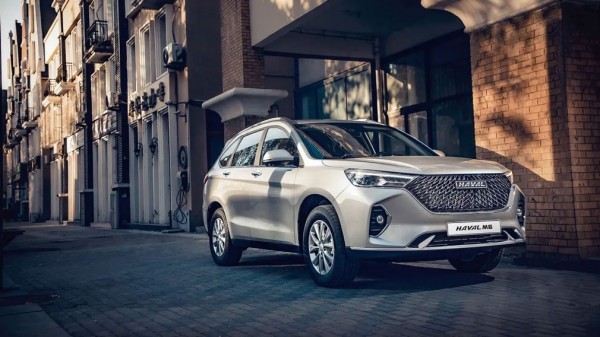 Названы цены на новый бюджетный кроссовер Haval M6 для РФ