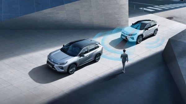 На рынке РФ появился новый кроссовер Toyota дешевле 4 млн рублей На рынке РФ появился новый кроссовер Toyota дешевле 4 млн рублей