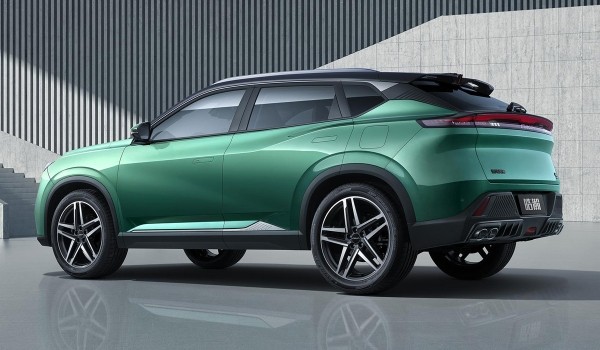 Dongfeng: кроссовер Aeolus Haohan и новый дистрибьютор в России Dongfeng: кроссовер Aeolus Haohan и новый дистрибьютор в России