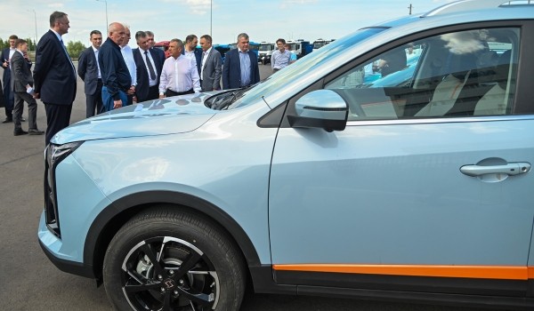 Кроссовер Москвич 5 станет третьей моделью завода Кроссовер Москвич 5 станет третьей моделью завода