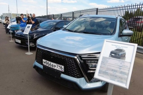 Кроссовер Москвич 5 станет третьей моделью завода Кроссовер Москвич 5 станет третьей моделью завода