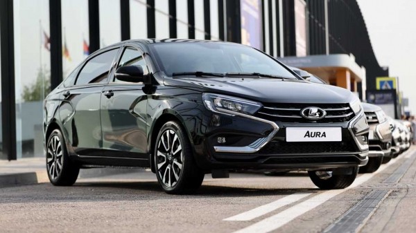 Депутатов и чиновников предложили пересадить на российские автомобили