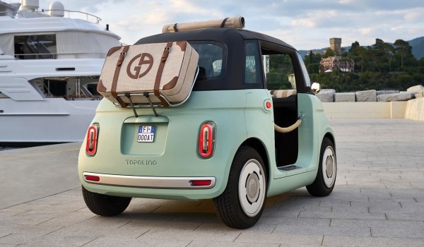 Fiat Topolino возрожден: теперь это электрический микрокар Fiat Topolino возрожден: теперь это электрический микрокар