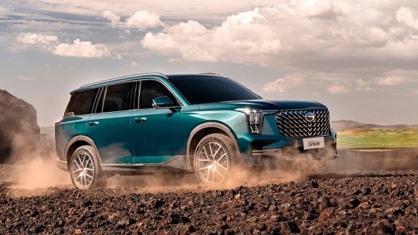 В РФ официально начались продажи нового кроссовера GAC GS8 В РФ официально начались продажи нового кроссовера GAC GS8