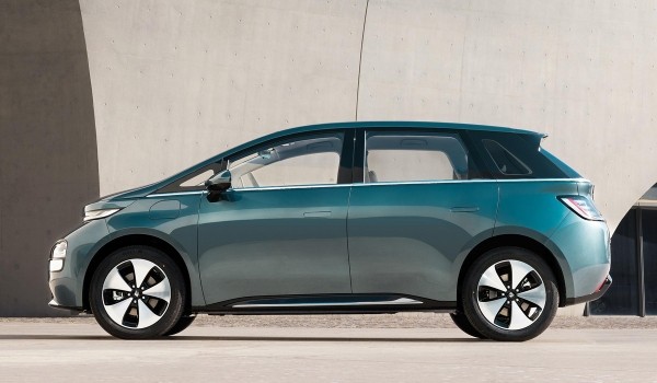 Микровэн Baojun Yunduo предложил диванную эстетику в салоне Микровэн Baojun Yunduo предложил диванную эстетику в салоне