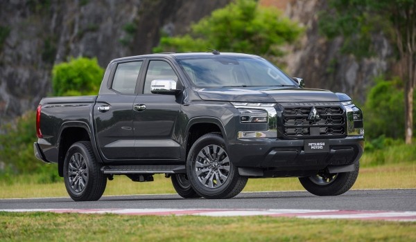 Представлен пикап Mitsubishi L200 шестого поколения Представлен пикап Mitsubishi L200 шестого поколения