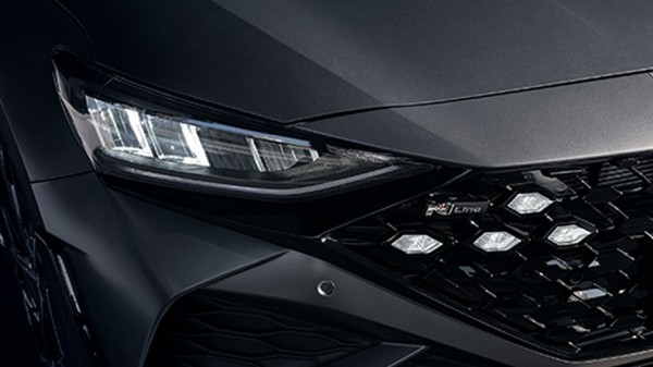 В России появилась новая модель Hyundai за 3,5 млн рублей