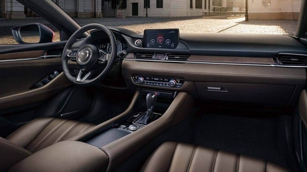 На рынке РФ появился новый седан Mazda дешевле 3 млн рублей На рынке РФ появился новый седан Mazda дешевле 3 млн рублей