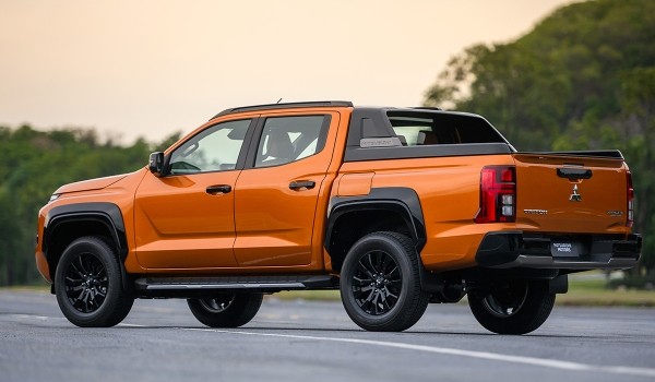 Представлен пикап Mitsubishi L200 шестого поколения Представлен пикап Mitsubishi L200 шестого поколения