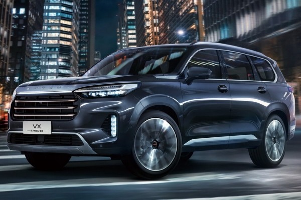 «Автостат Инфо» назвал 10 кроссоверов, за которые дилеры в РФ выручили больше всего средств