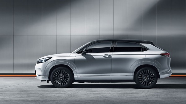 На рынок РФ вышел конкурент электрокроссовера «Москвич 3е» от Honda