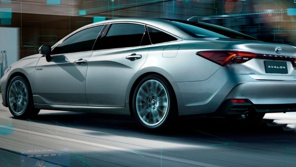 В Россию могут привезти седан, который станет заменой Toyota Camry
