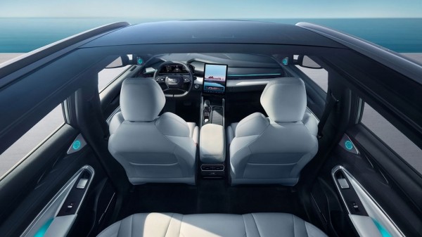 В Россию привезли абсолютно новый Geely Boyue Cool дешевле 3 млн рублей