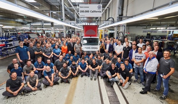 Дайджест дня: Нива стала тише, возрожденный Bentley Speed Six и другие события индустрии Дайджест дня: Нива стала тише, возрожденный Bentley Speed Six и другие события индустрии