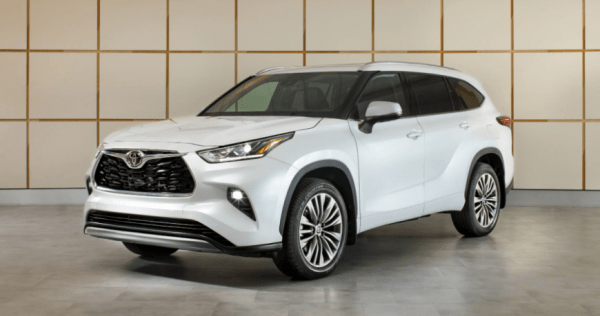 Эксперты назвали ТОП-3 лучших семейных кроссоверов с просторным салоном на российском авторынке