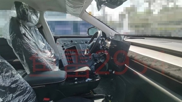 Электрический кроссовер Exeed Exlantix ET заметили во время дорожных испытаний Электрический кроссовер Exeed Exlantix ET заметили во время дорожных испытаний