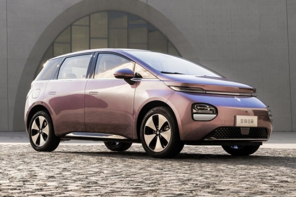 Микровэн Baojun Yunduo предложил диванную эстетику в салоне Микровэн Baojun Yunduo предложил диванную эстетику в салоне