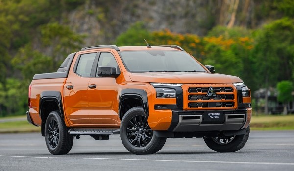 Представлен пикап Mitsubishi L200 шестого поколения Представлен пикап Mitsubishi L200 шестого поколения