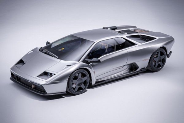 Eccentrica представила рестомод на базе Lamborghini Diablo Eccentrica представила рестомод на базе Lamborghini Diablo