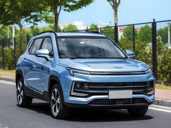 Президент Узбекистана Мирзиёев поручил построить в Карши новый многопрофильный автозавод