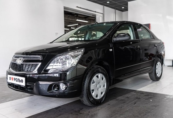 ТОП-10 недорогих седанов в России в июле 2023 года ТОП-10 недорогих седанов в России в июле 2023 года