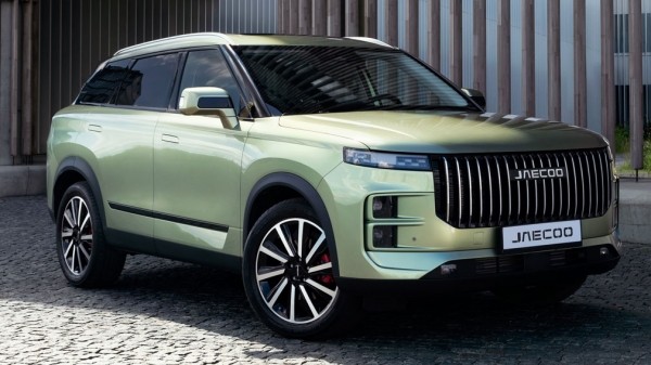 Новый кроссовер JAECOO J7 дебютирует в России в сентябре Новый кроссовер JAECOO J7 дебютирует в России в сентябре