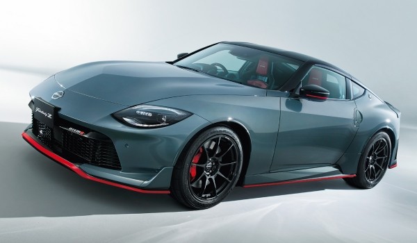 Новинки Nismo: седан Nissan Skyline и купе Nissan Z Новинки Nismo: седан Nissan Skyline и купе Nissan Z