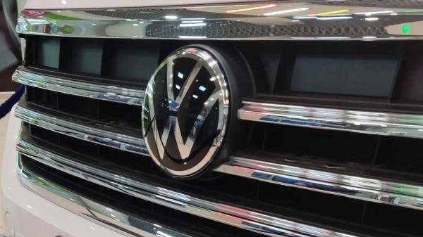 Сразу три мировых автогиганта в июле не продали ни одной машины в России Сразу три мировых автогиганта в июле не продали ни одной машины в России