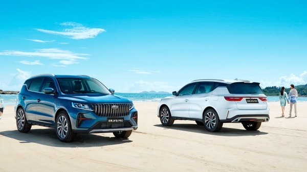 В России появился новый бюджетный кроссовер Geely