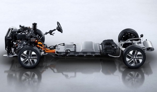 Новый минивэн JAC Refine RF8: самый роскошный в гамме Новый минивэн JAC Refine RF8: самый роскошный в гамме