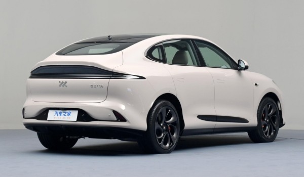 Новый паркетник IM LS6: третья модель и 800 вольт Новый паркетник IM LS6: третья модель и 800 вольт