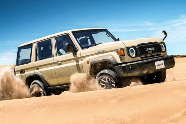 Toyota Land Cruiser 70 опять модернизирована Toyota Land Cruiser 70 опять модернизирована
