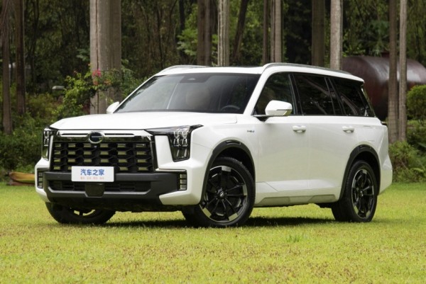 GAC Trumpchi ES9: новый флагман на базе модели GS8 GAC Trumpchi ES9: новый флагман на базе модели GS8