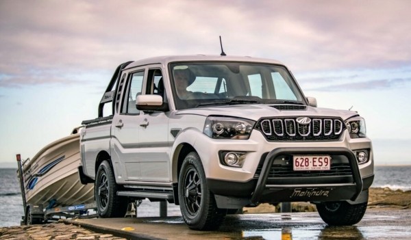 Mahindra Global Pik Up выходит против моделей Ranger и Hilux