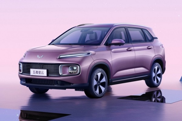 Новый паркетник Wuling Nebula: без агрессии и спешки Новый паркетник Wuling Nebula: без агрессии и спешки