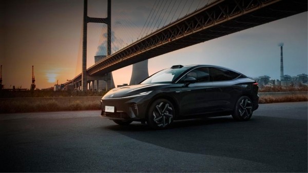 В России начали продавать стильное китайское кросс-купе по цене Geely Tugella В России начали продавать стильное китайское кросс-купе по цене Geely Tugella