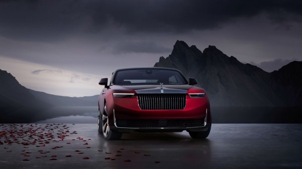 Rolls-Royce представил эксклюзивный кабриолет La Rose Noire Droptail