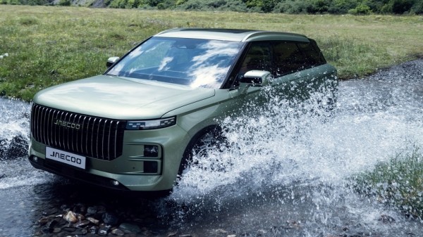 Новый кроссовер JAECOO J7 дебютирует в России в сентябре Новый кроссовер JAECOO J7 дебютирует в России в сентябре