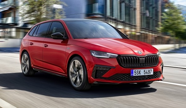 Обновлены хэтчбек Skoda Scala и паркетник Skoda Kamiq Обновлены хэтчбек Skoda Scala и паркетник Skoda Kamiq