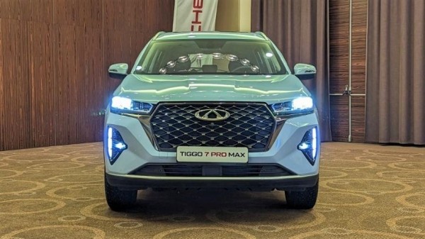 Доля китайских автомашин на рынке РФ впервые превысила 50%