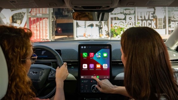 Электрический кроссовер Ford Mustang Mach-E доступен с огромной скидкой 