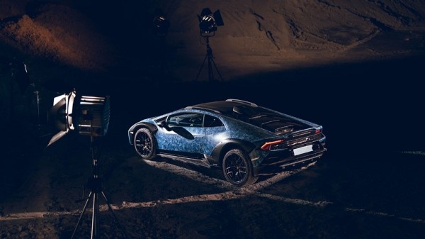 Lamborghini представила лимитированную версию суперкара Huracan Sterrato Lamborghini представила лимитированную версию суперкара Huracan Sterrato