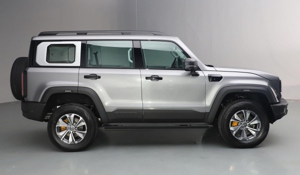 Представлен рамный внедорожник Beijing BJ40 второго поколения Представлен рамный внедорожник Beijing BJ40 второго поколения