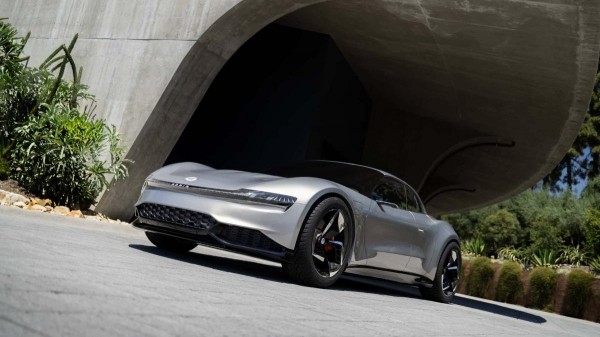 Кабриолет Ronin Super GT от Fisker имеет запас хода в 965 км. и цену в 37 млн.руб. Кабриолет Ronin Super GT от Fisker имеет запас хода в 965 км. и цену в 37 млн.руб.