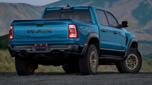 Компания Ram начинает продажи прощальной версии пикапа Ram 1500 TRX 