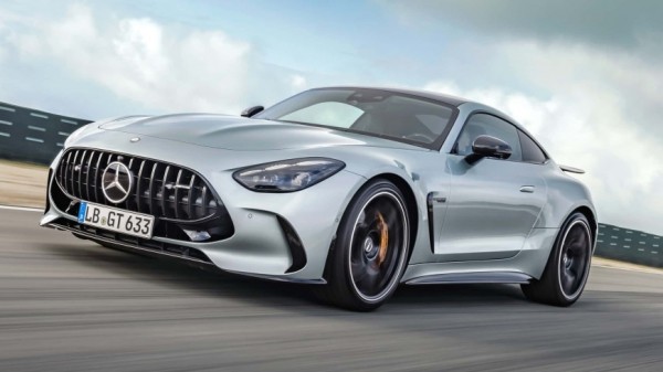 Новое поколение спортивного Mercedes-AMG GT получило больше комфорта Новое поколение спортивного Mercedes-AMG GT получило больше комфорта