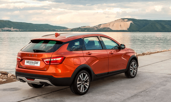 Rimac Nevera побивает рекорд круга Tesla на Нюрбургринге на 20 секунд Rimac Nevera побивает рекорд круга Tesla на Нюрбургринге на 20 секунд