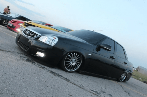 В ГИБДД напомнили водителям о штрафах за заниженную подвеску автомобиля В ГИБДД напомнили водителям о штрафах за заниженную подвеску автомобиля