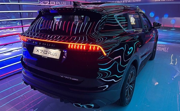 В России представлен Jetour X70 Plus: первые впечатления В России представлен Jetour X70 Plus: первые впечатления